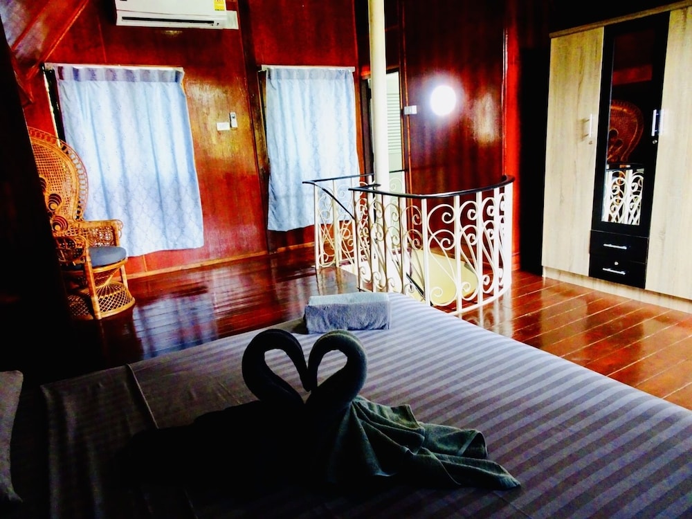 Starbay Samui 16/50