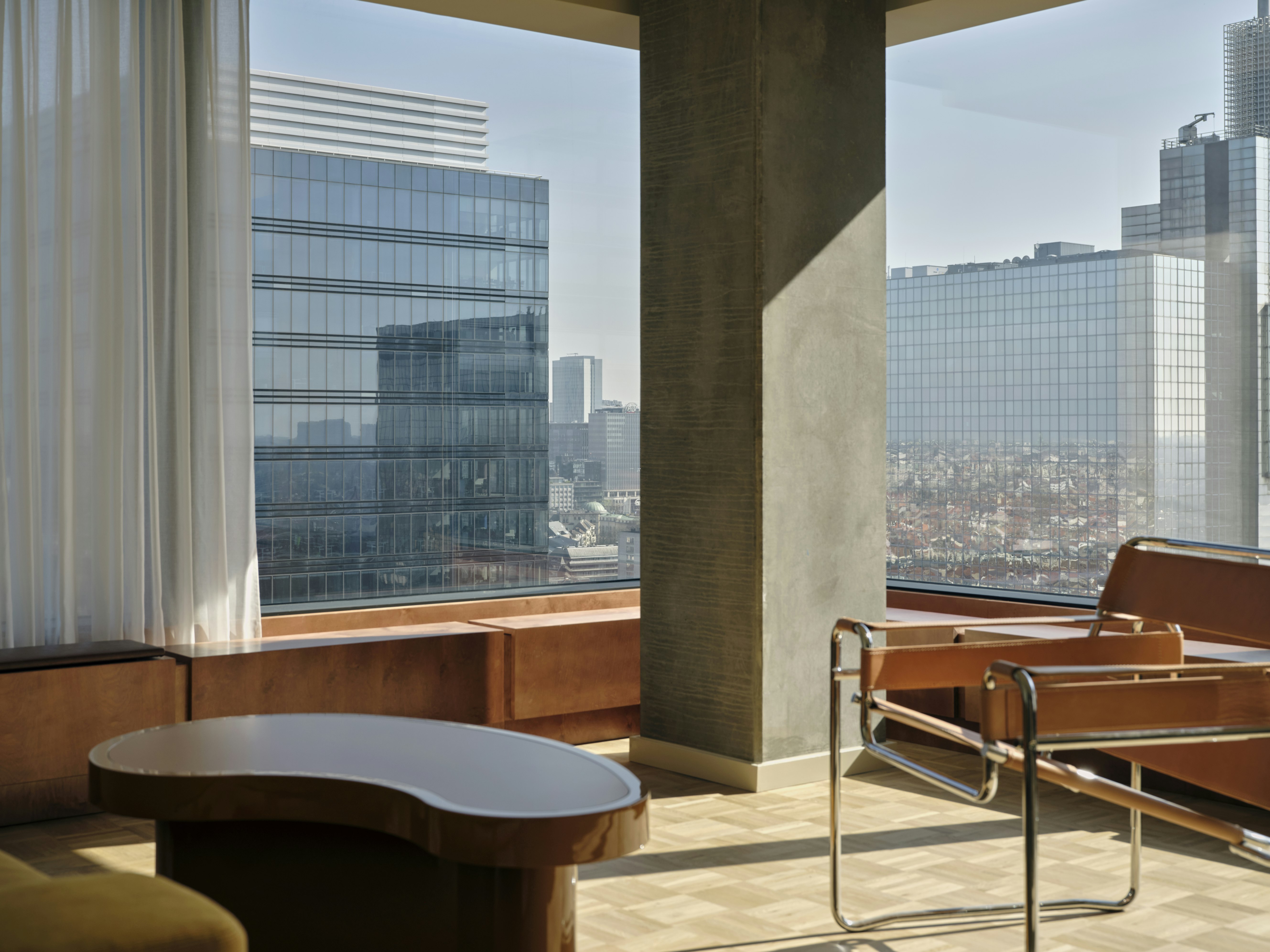 The Standard, Brussels 39/53