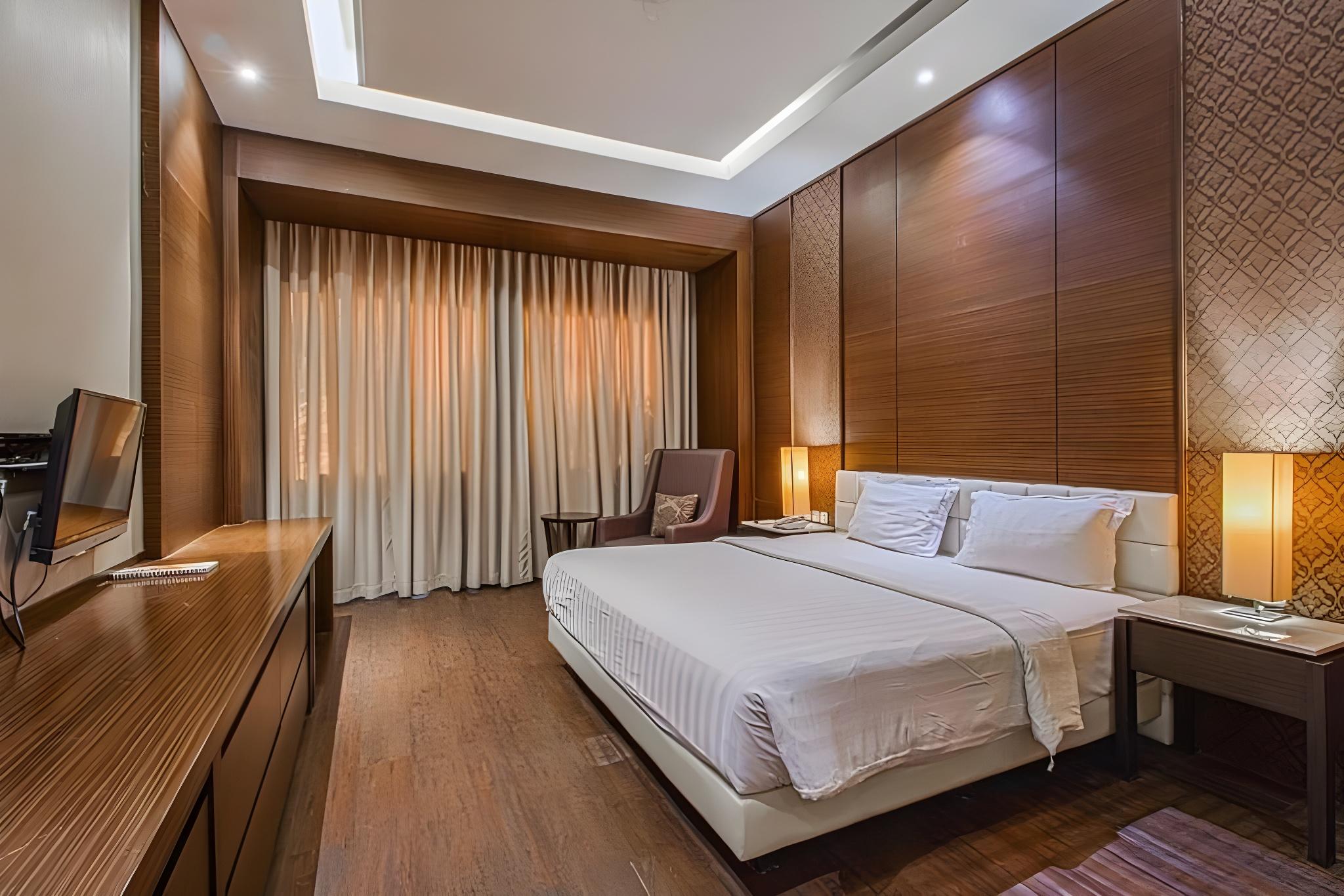 Standard, Twin Beds