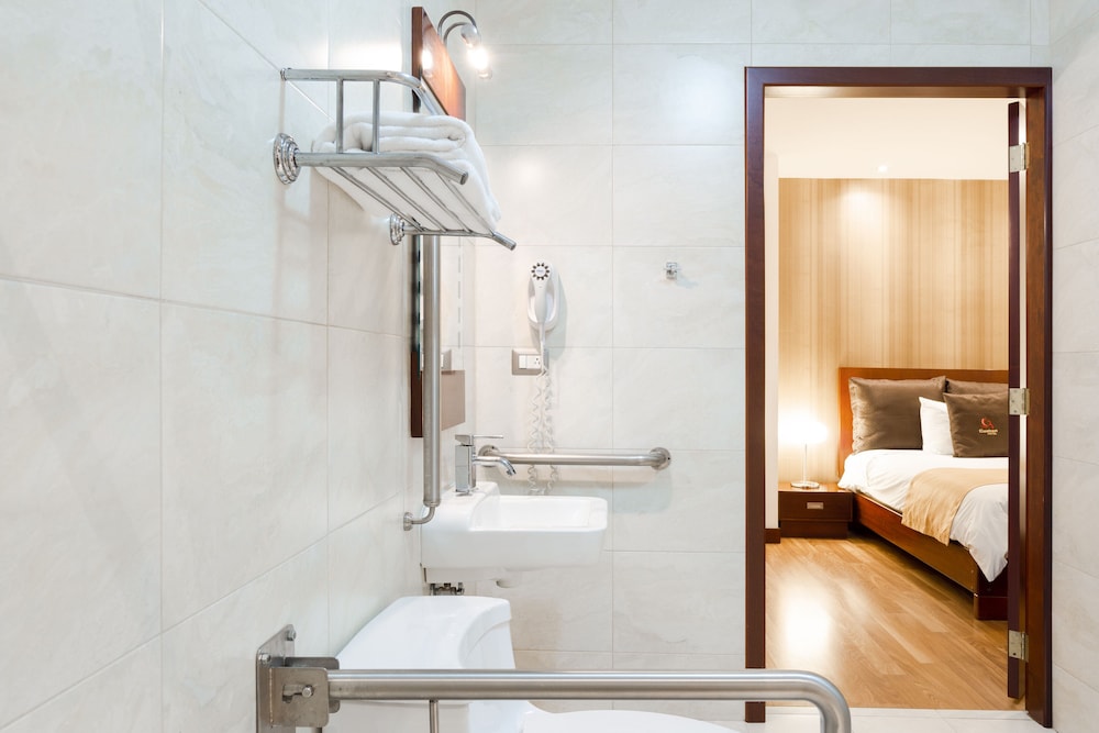 Casben Hotel 48/50