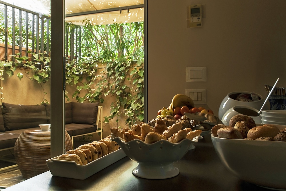 Vialeromadodici Rooms & Apartments 26/58