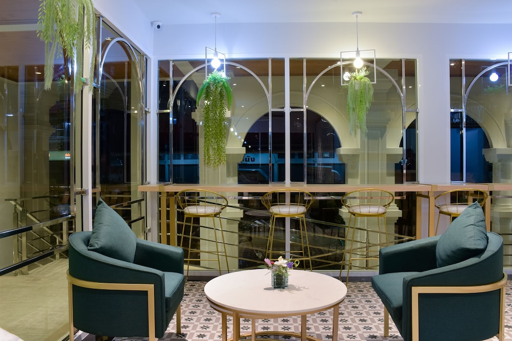 Peranakan House 33/50