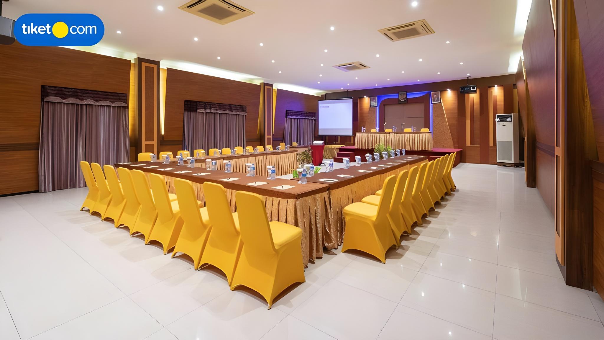 Diamond Hotel Samarinda 8/27