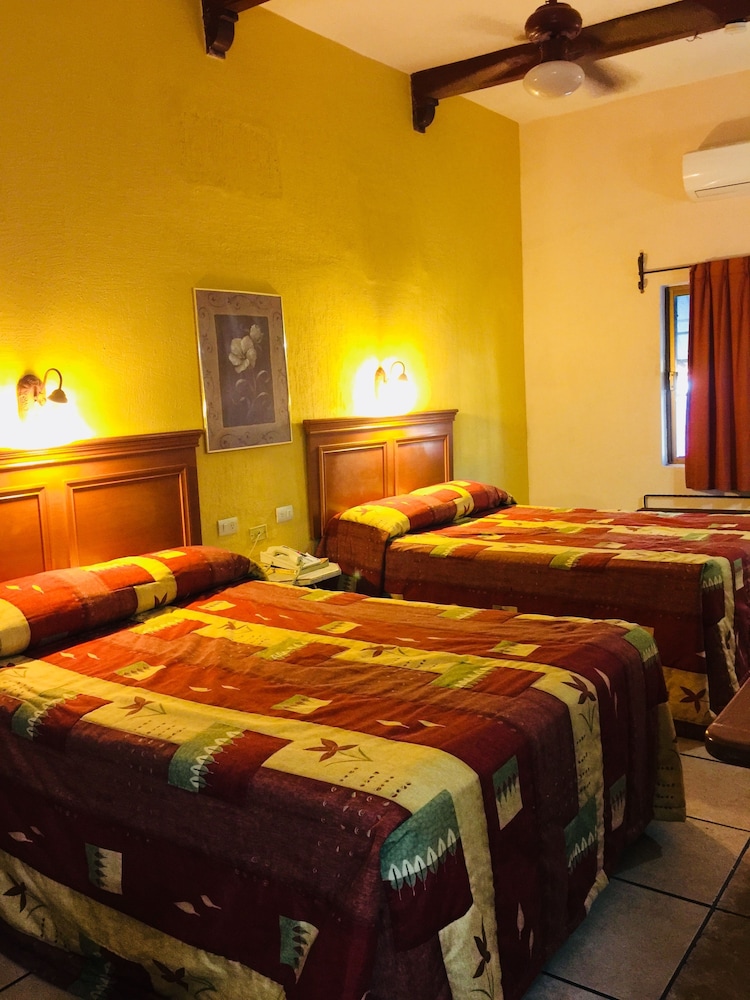 Hotel Suites Kino 56/73