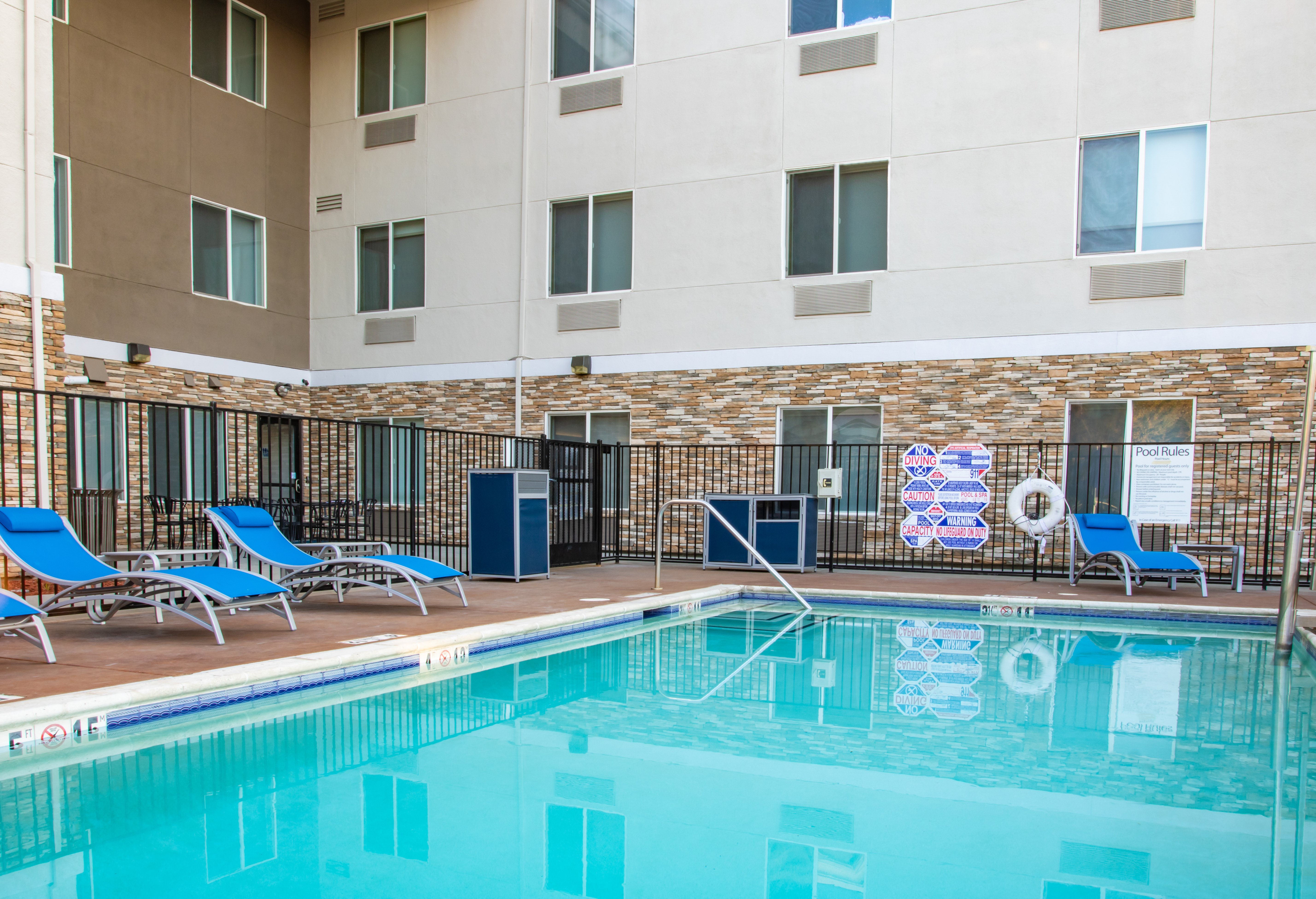 Holiday Inn Express Hotel Suites Roseville Galleria Area 5/49