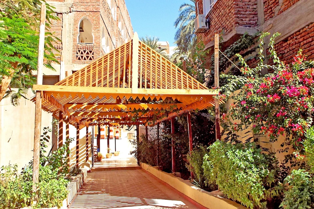 Hotel Sheherazade 38/47