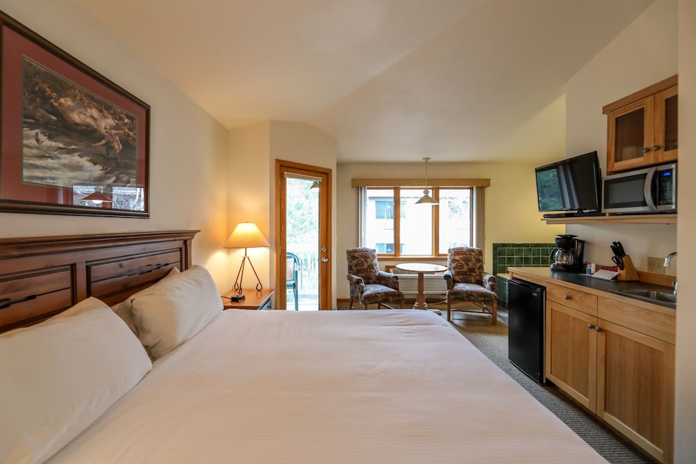Meadow Lake Resort 13/50