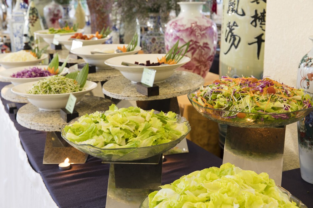 Diamond Bay Condotel Resort Nha Trang 36/77