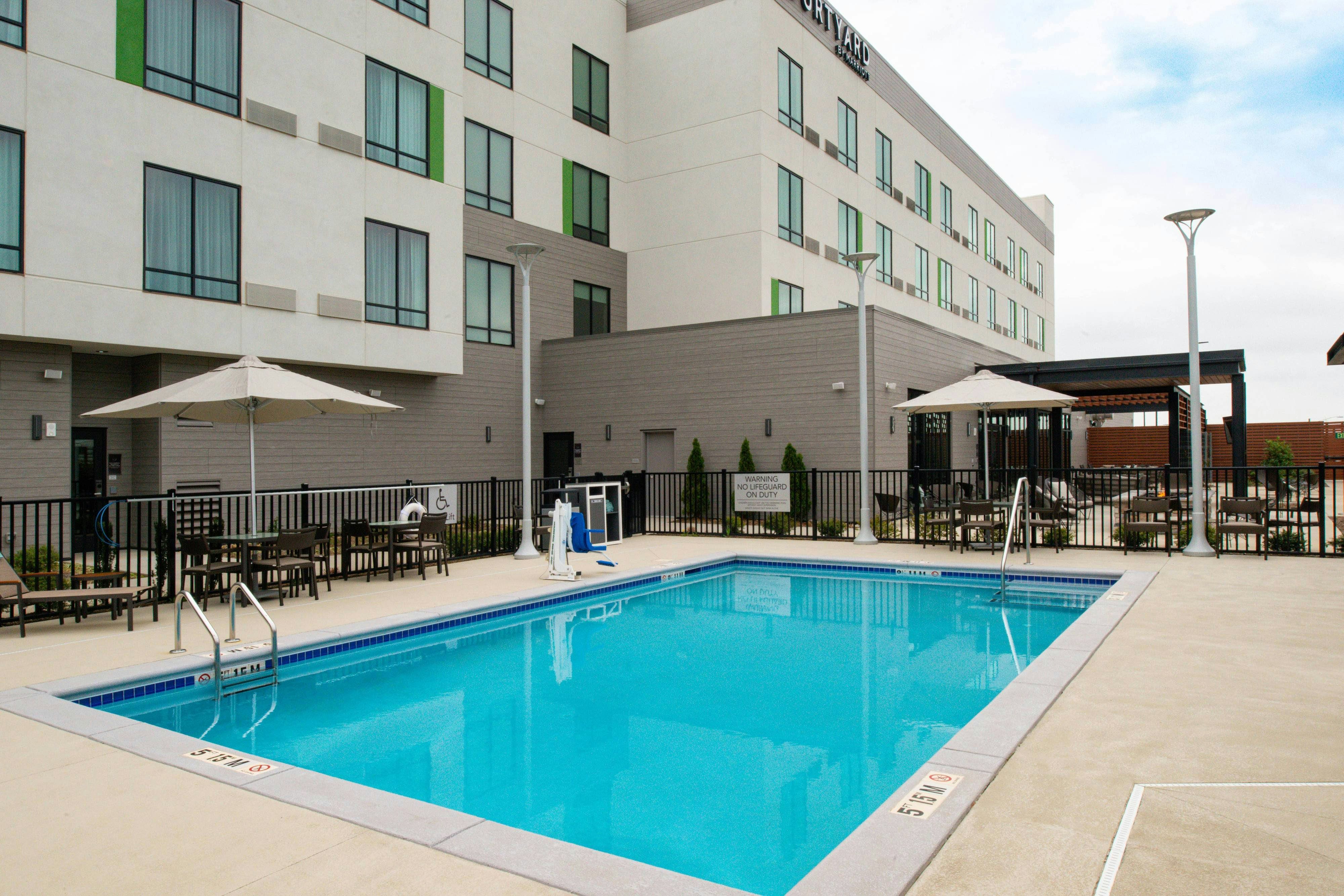 Courtyard by Marriott Charlotte Steele Creek 3/13