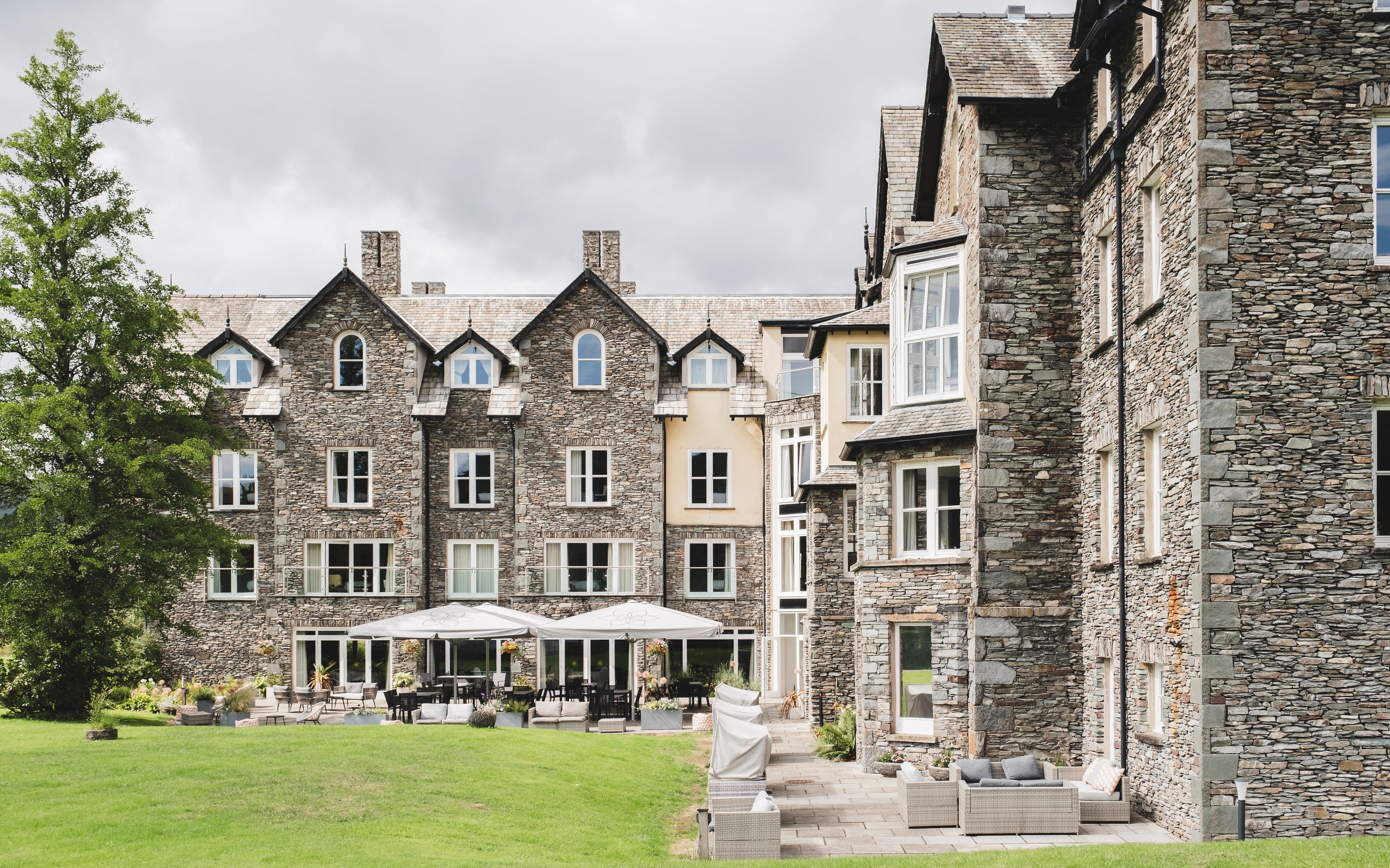 Daffodil Hotel & Spa 62/63