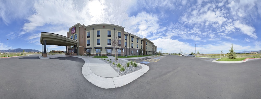 Comfort Suites Airport-University 28/33
