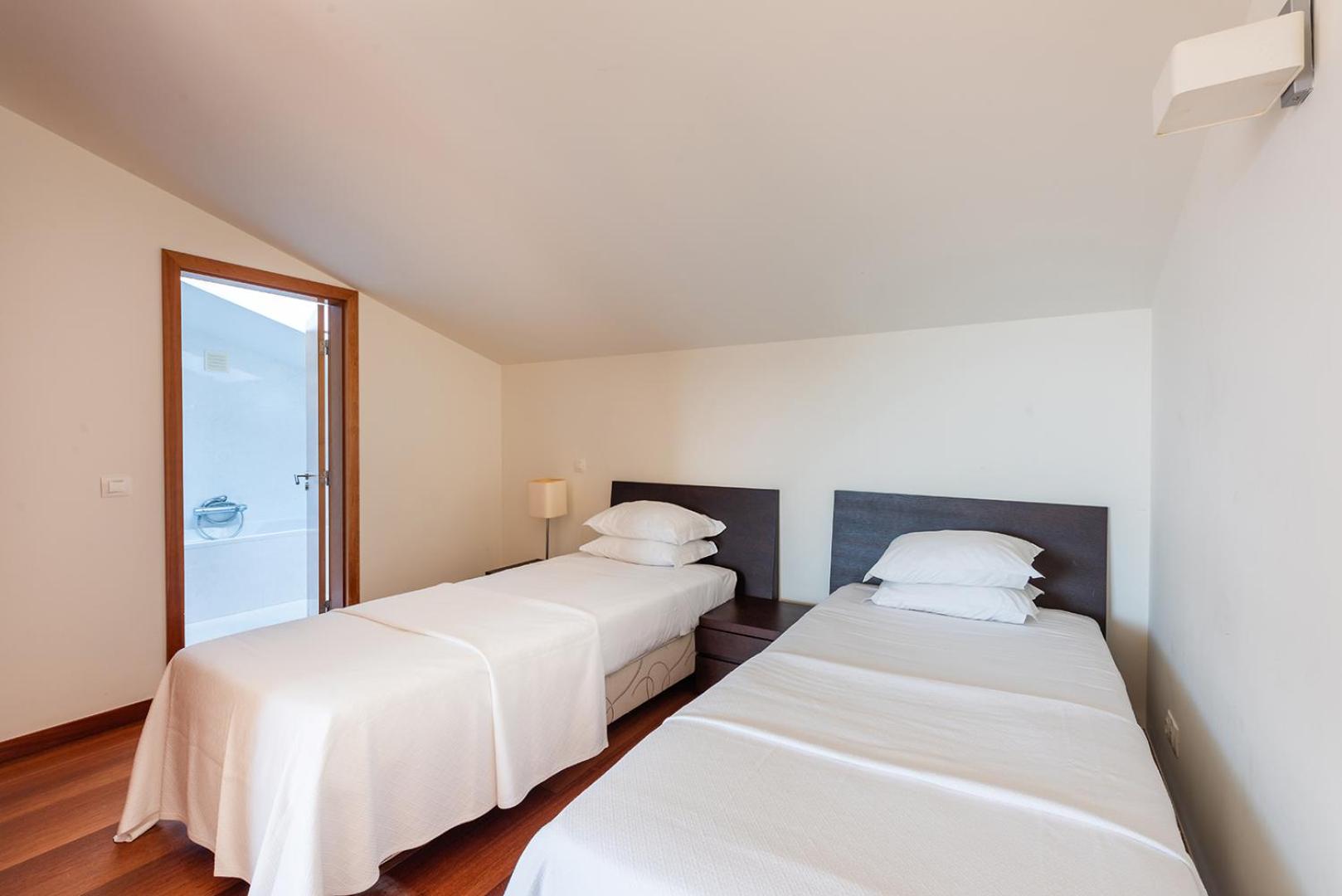 2 Bedrooms, Duplex, Economy, Apartment