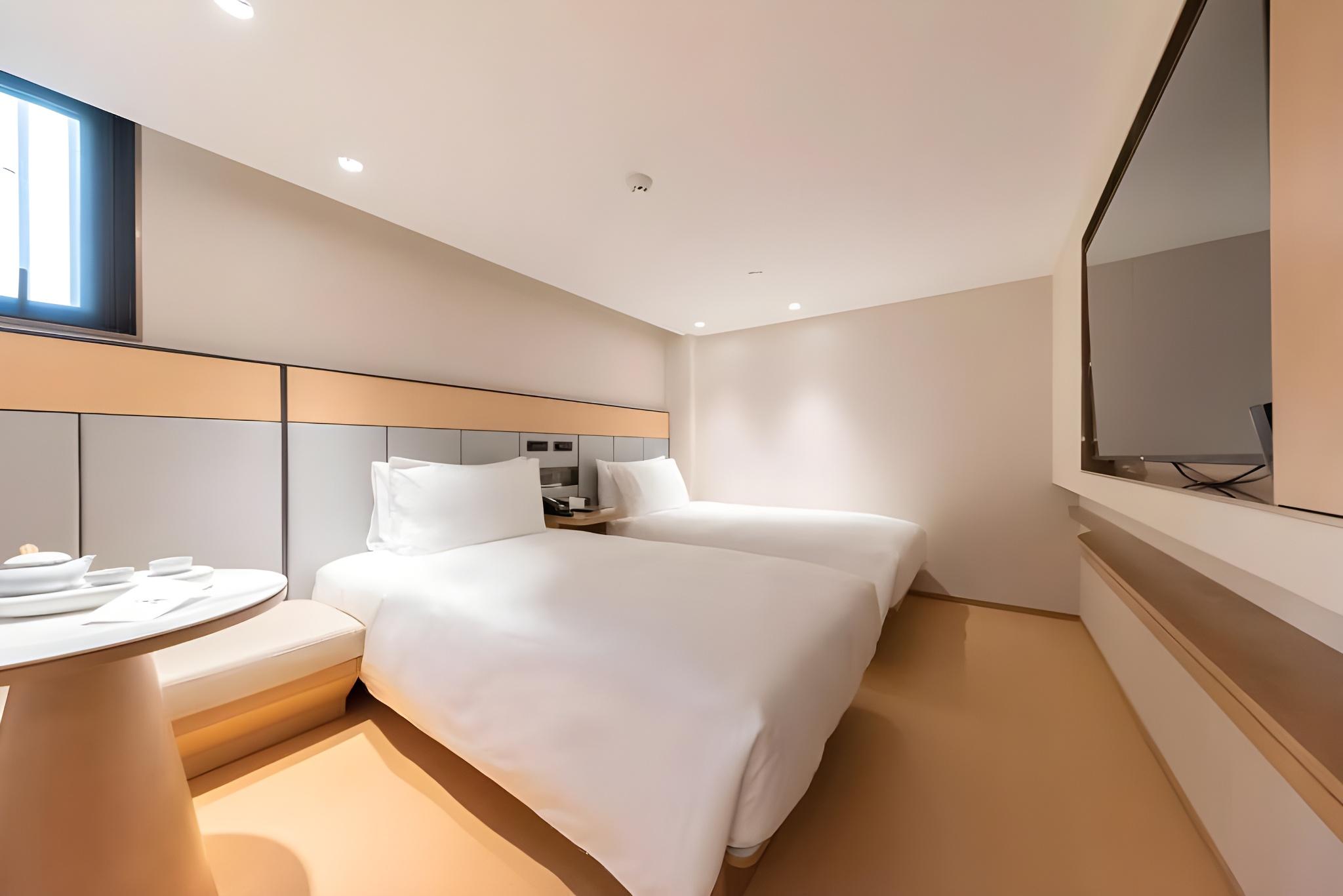 Ji Hotel (Shanghai Longyang Road Magnetic Levitation) 20/35