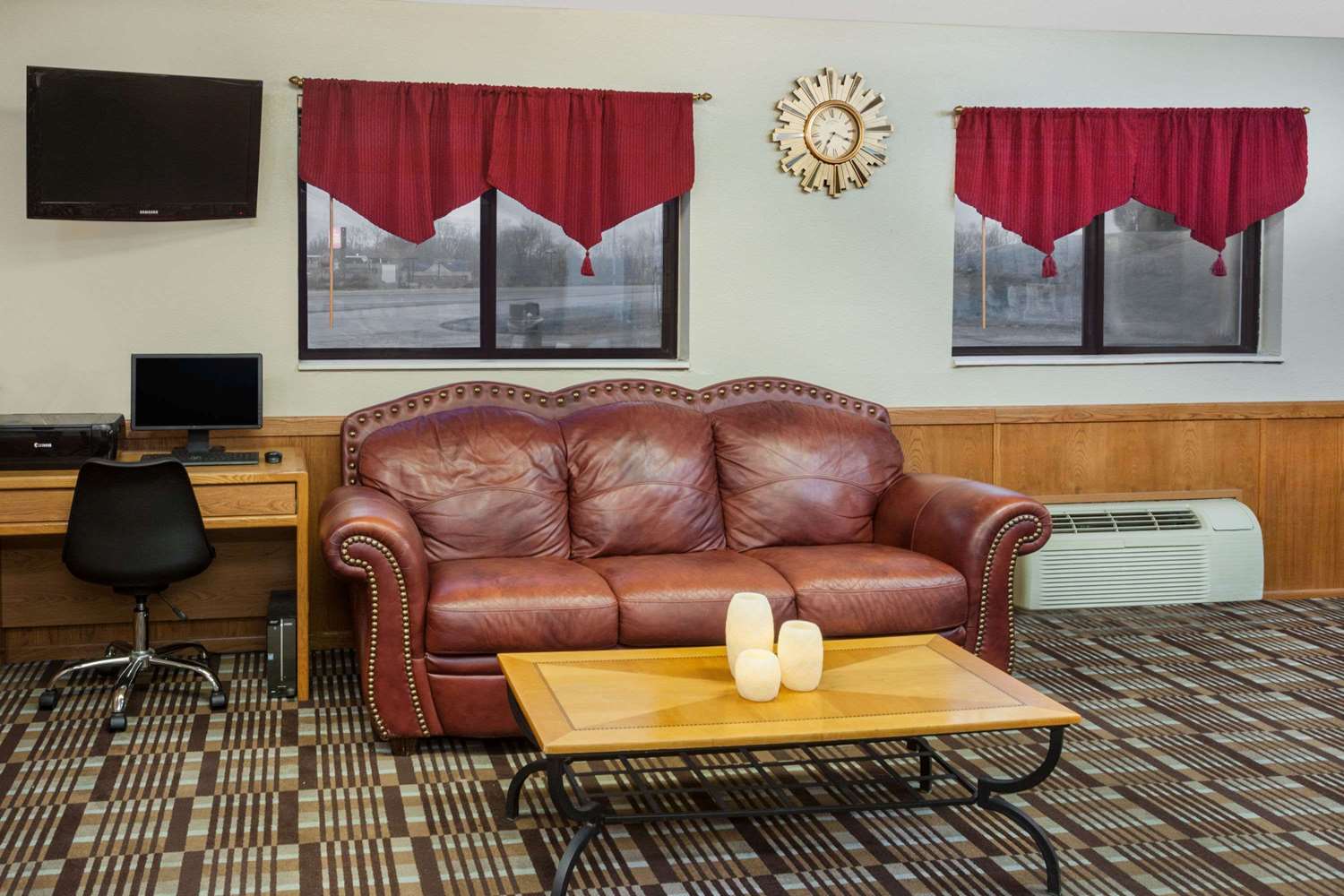 Super 8 By Wyndham Muscatine 6/10