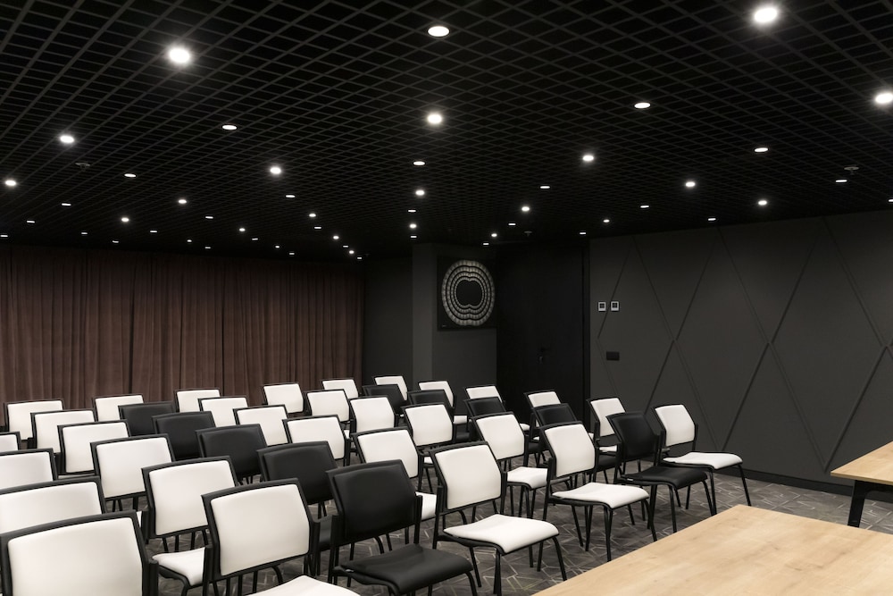 Taberne Boutique Hotel 58/65