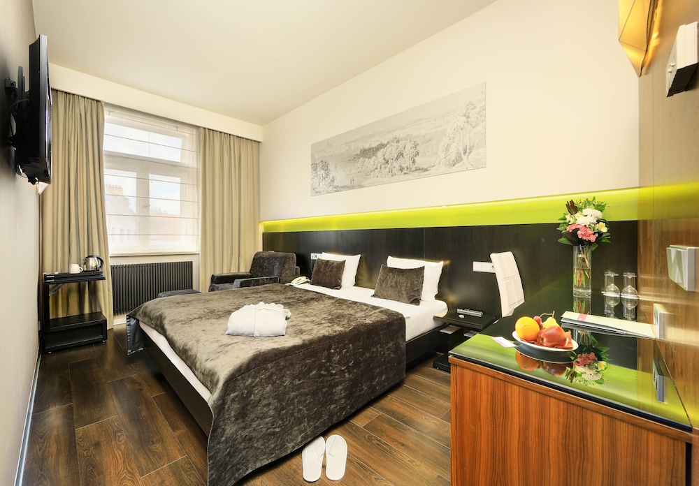 Ametyst Hotel 32/71