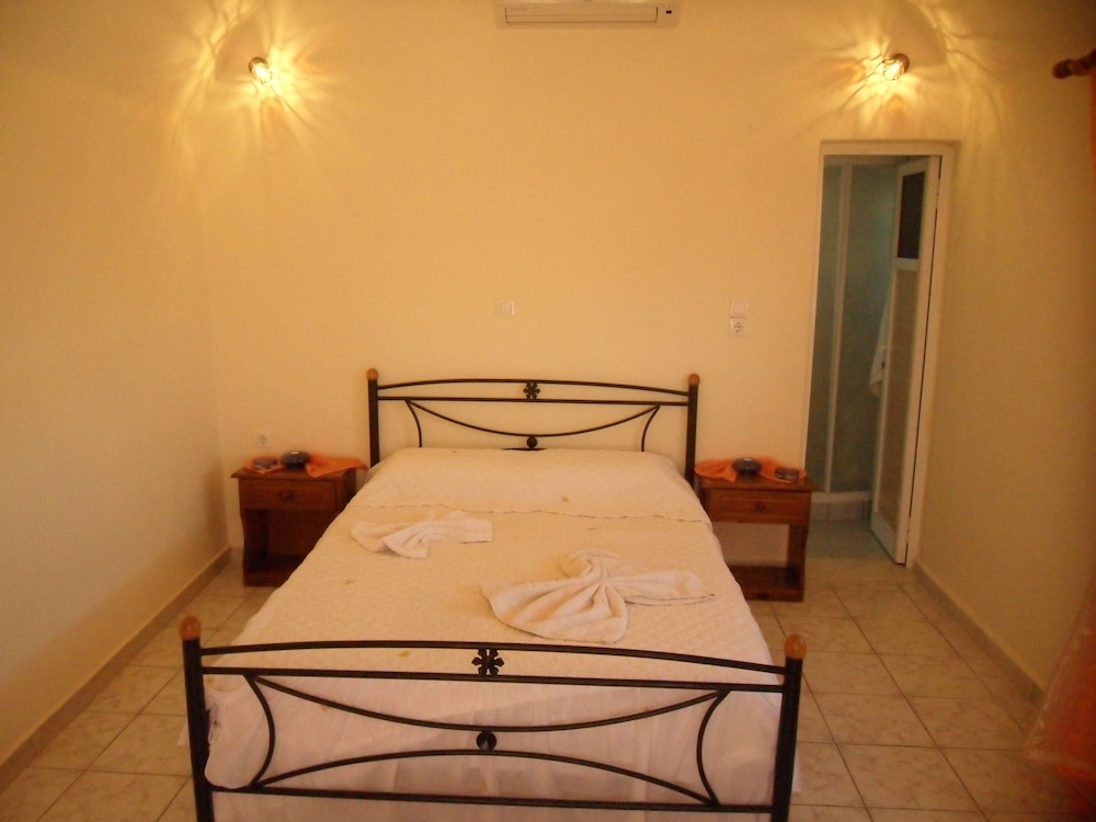 Villa Iliovasilema Santorini 27/50