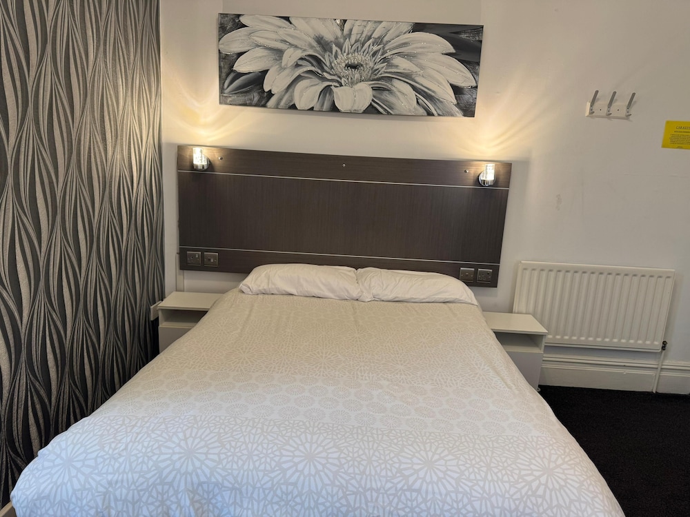 Flat, Double Bed, Ground Floor