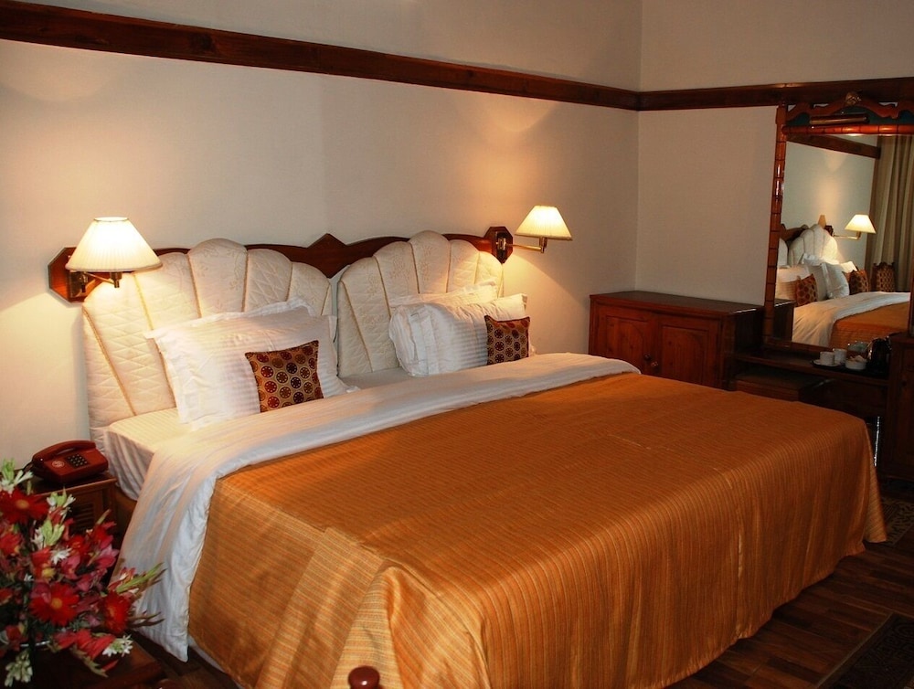 Hotel Apple Valley Resorts 9/30