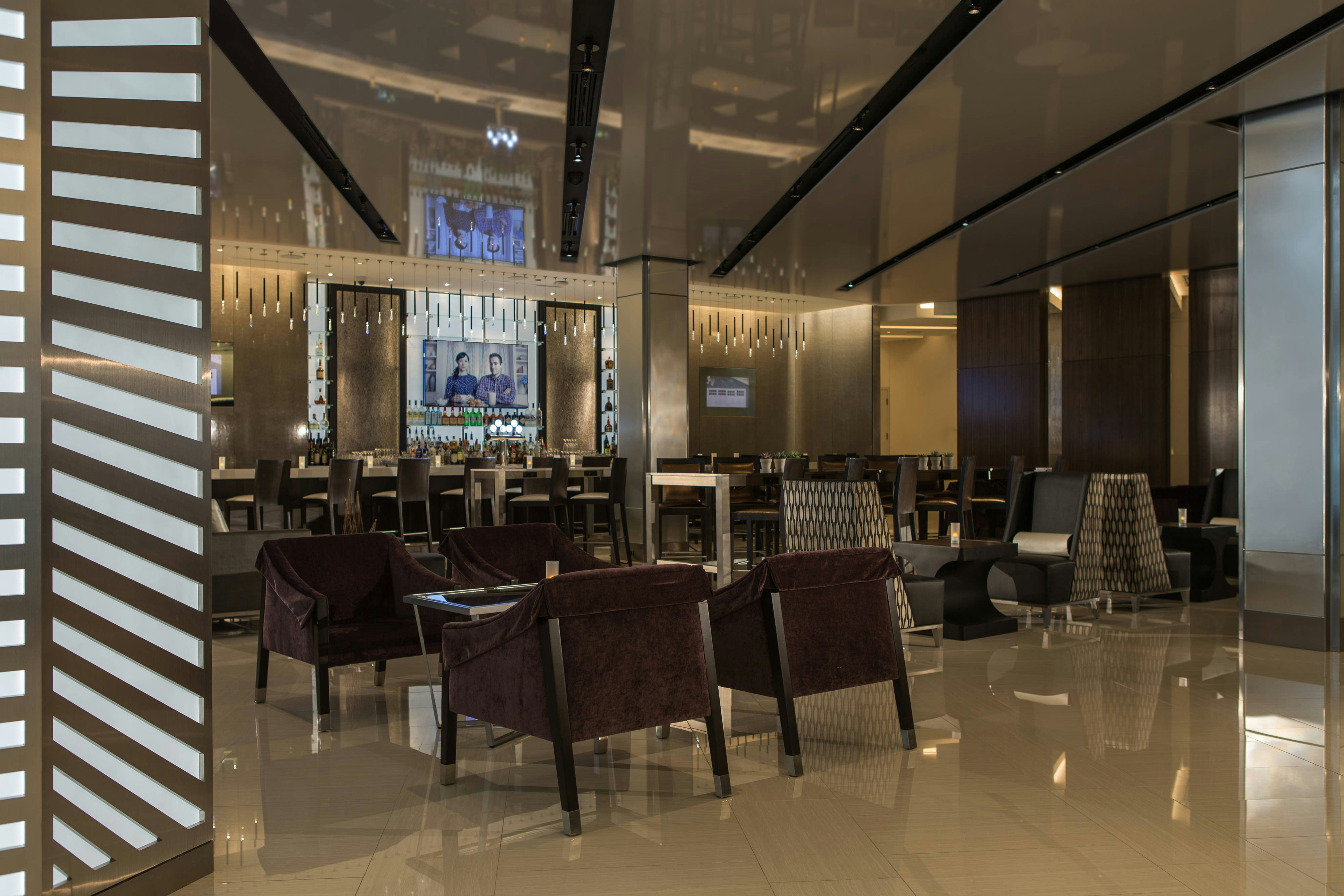 Hotel Chicago Downtown, Autograph Collection 8/23