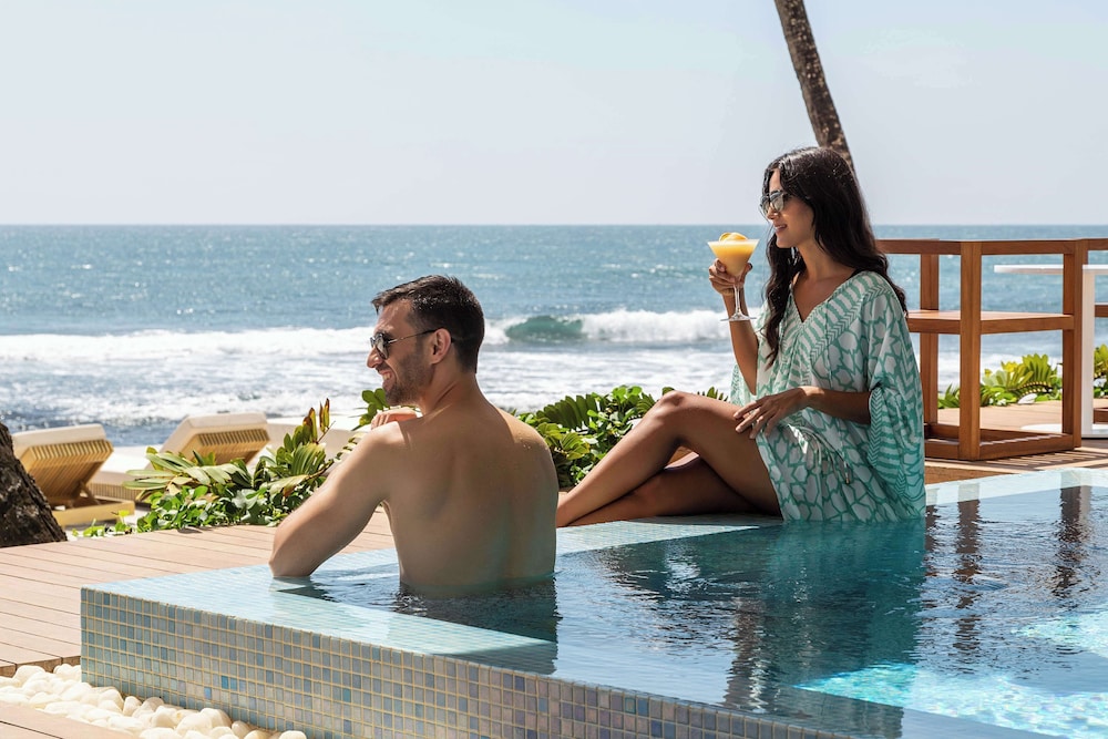 Radisson Collection Resort, Galle 22/49