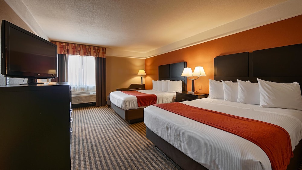 Best Western Inn & Suites - Lake Charles 12/40