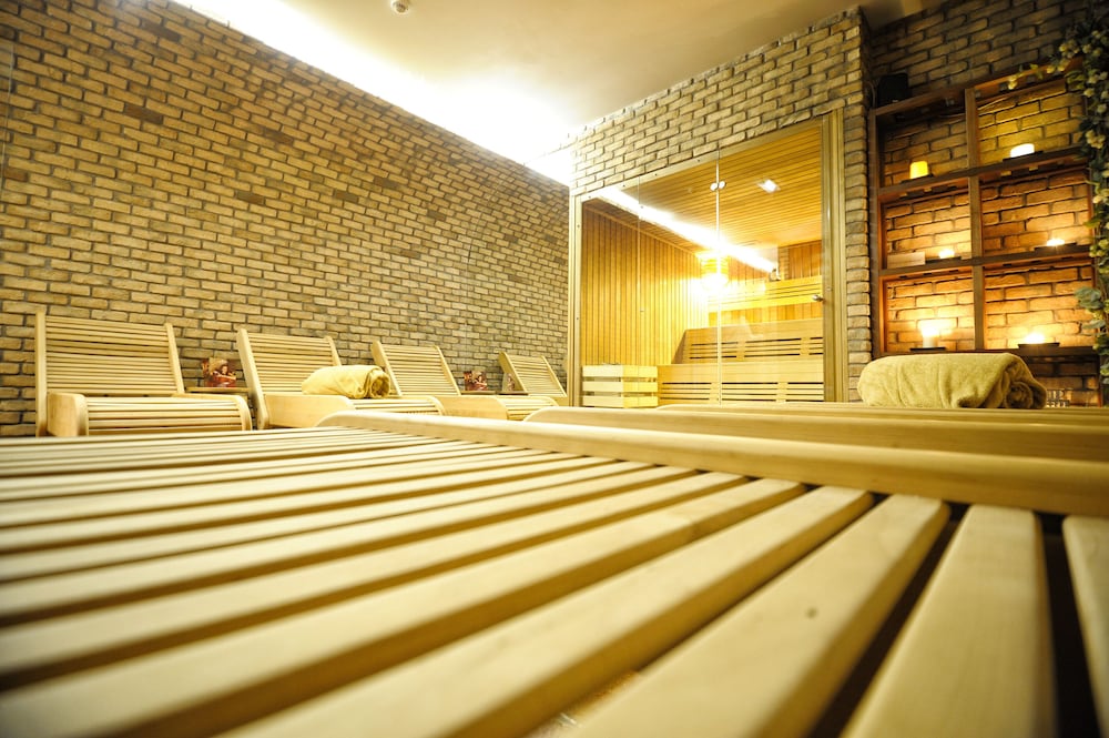 Mercure Piotrkow Trybunalski Vestil 22/50