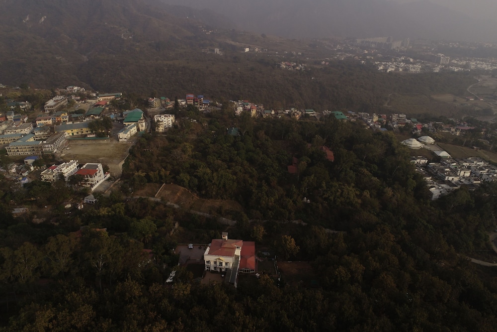 Hotel Rajpur Heights 38/50