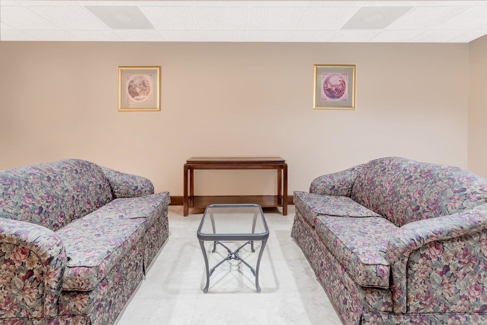 Days Inn By Wyndham St Augustine/Historic Downtown 14/25