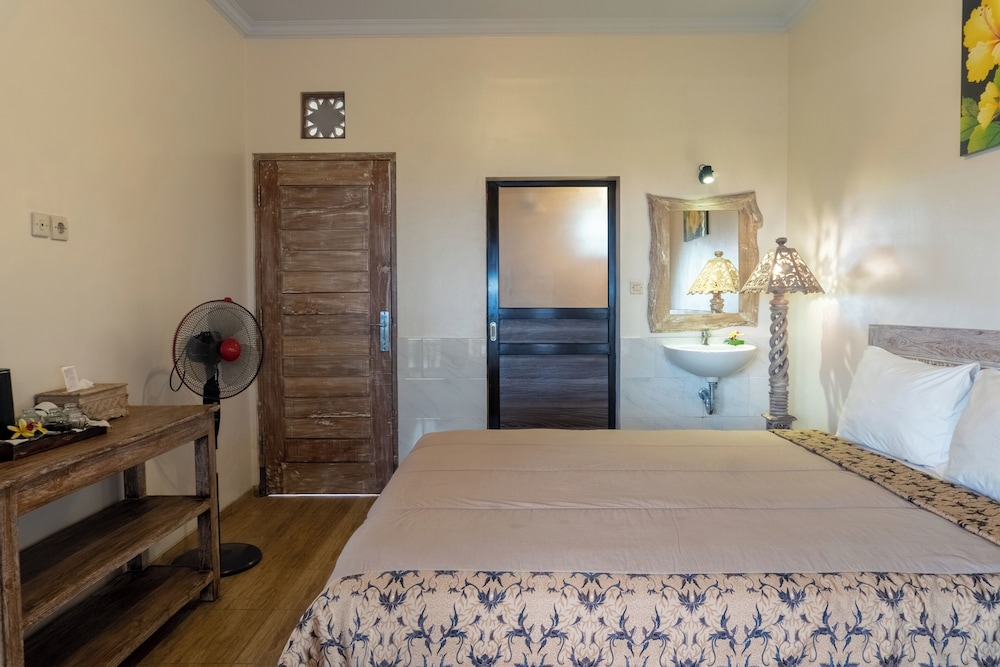 Standard, Double Bed, Balcony, Uma Shanty Homestay 9/10