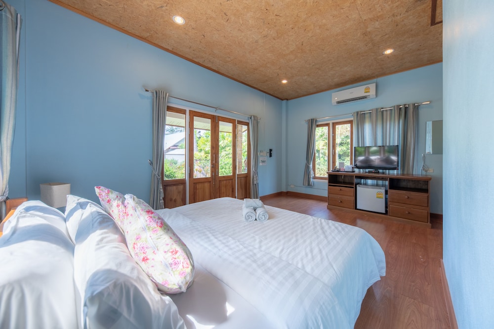 Sea Far Resort 28/72