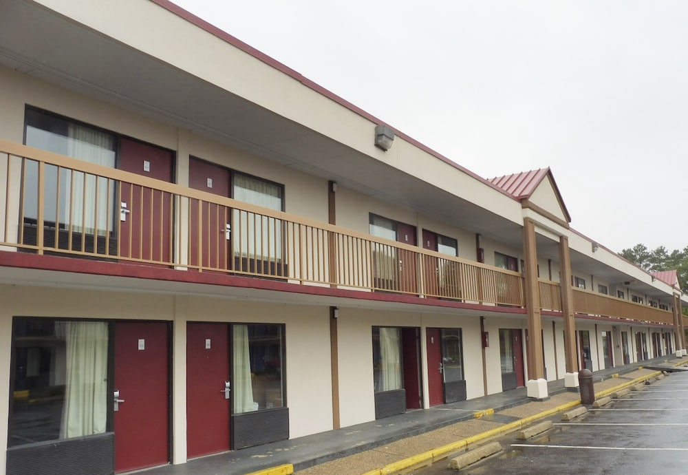 RED ROOF INN FREDERICKSBURG SOUTH photo4