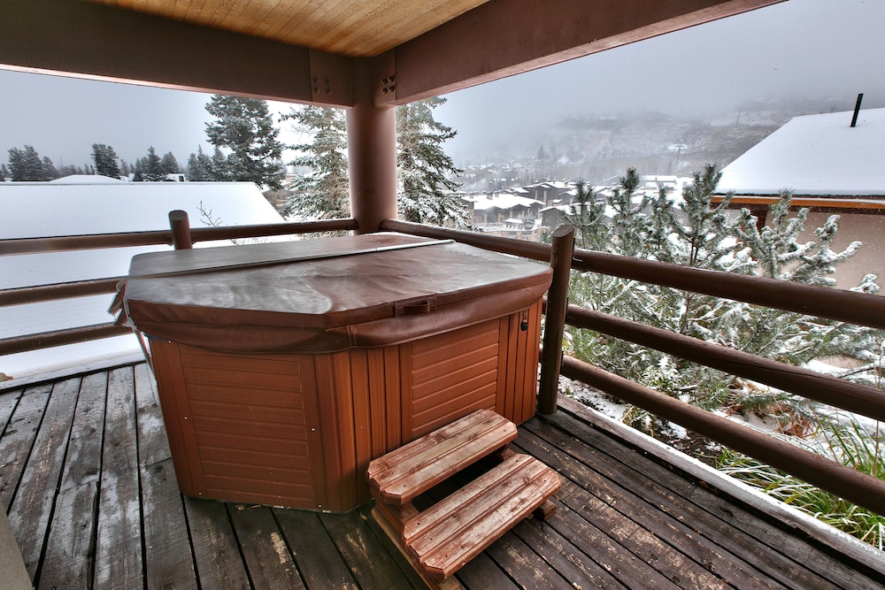 Stein Eriksen Lodge 47/83