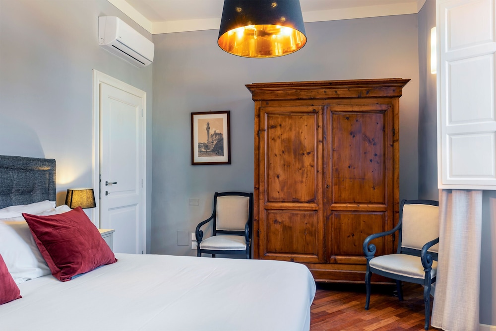 Genteel Home Piazza Pitti 9/43