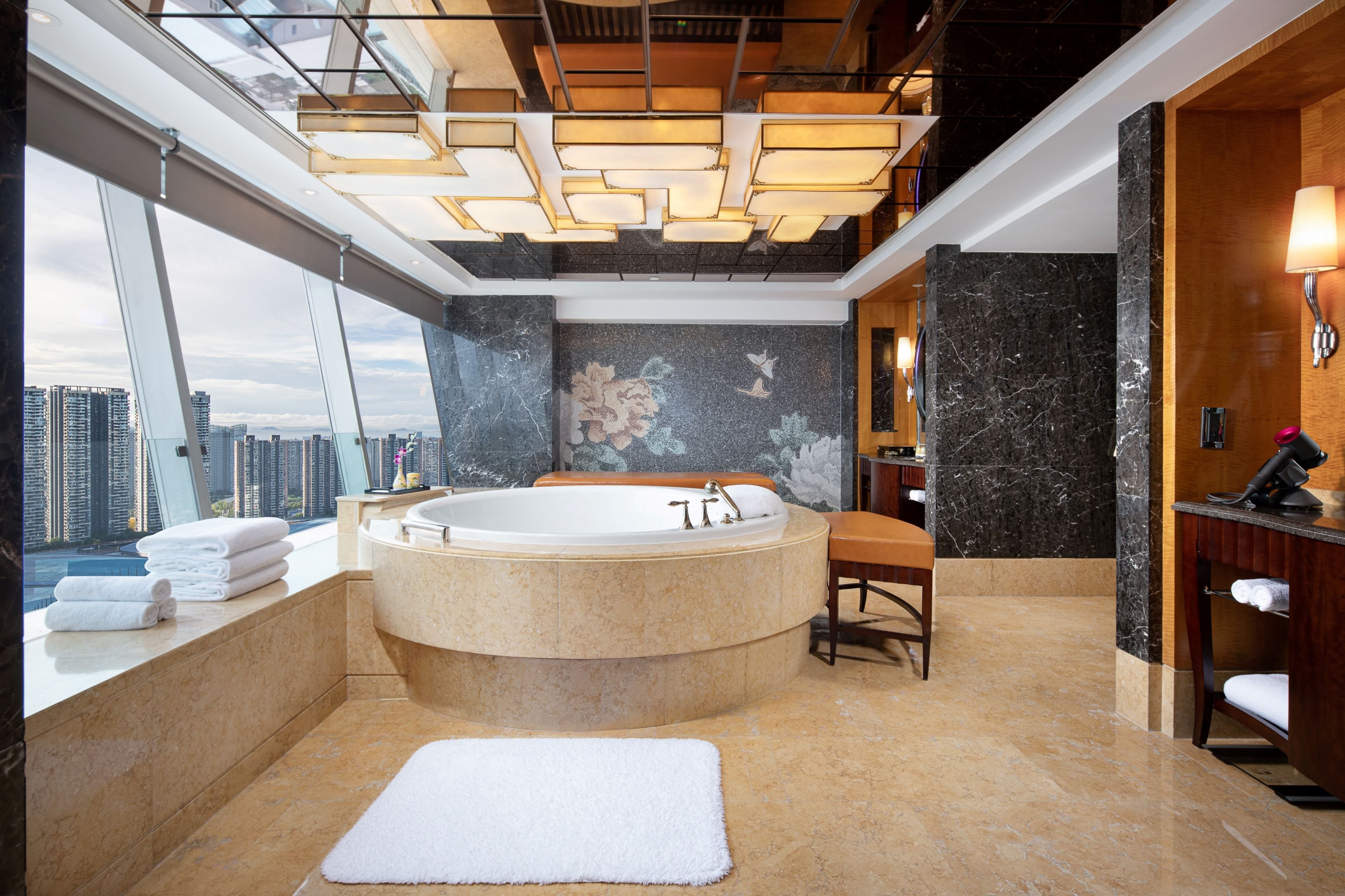 Intercontinental Chengdu Century City 39/82