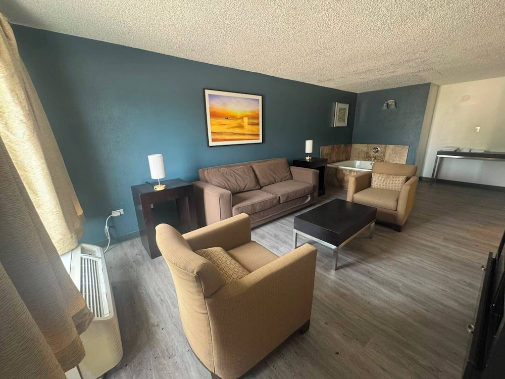Express Inn Suites 35/58