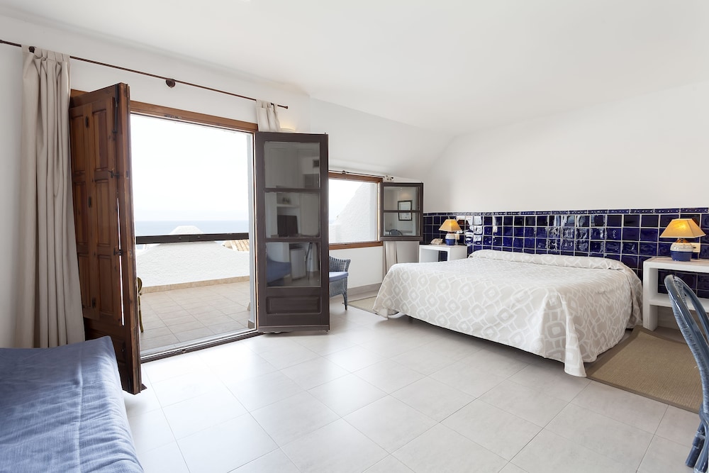 Dona Pakyta Hotel 7/30
