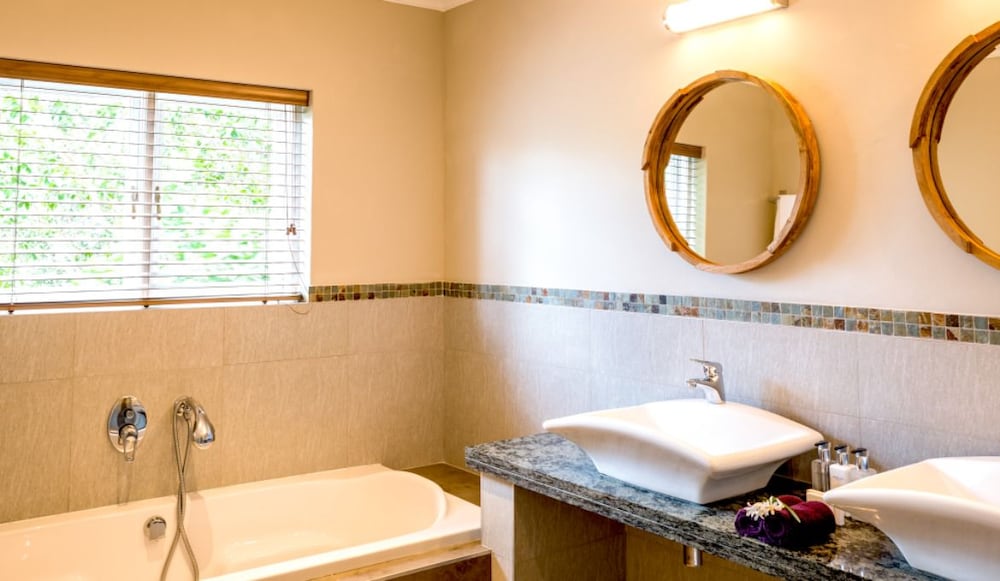 Bloemenzee Boutique B & B 48/50