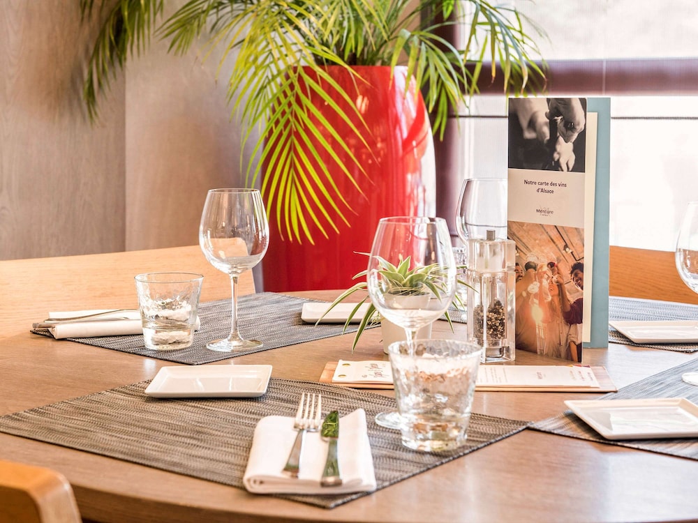 Hotel Mercure Strasbourg Aeroport 55/72