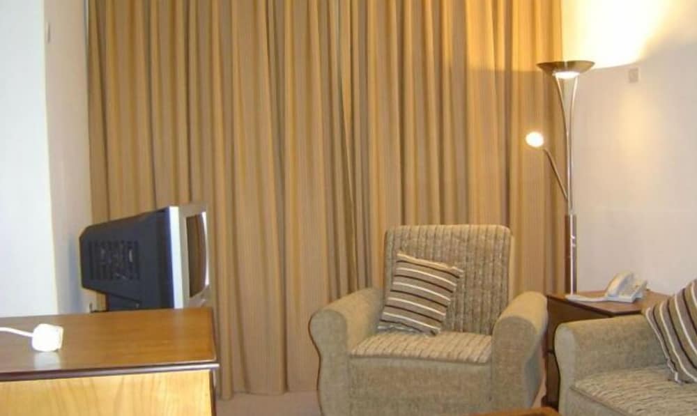 Aghadeer Hotel 41/46