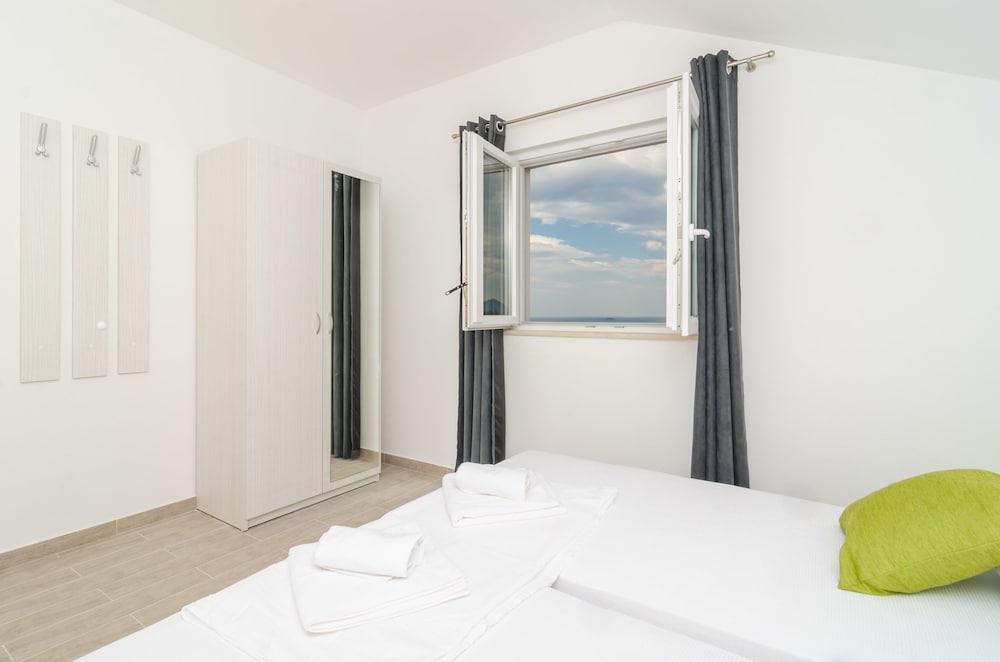 Apartments Villa Dadic 20/70