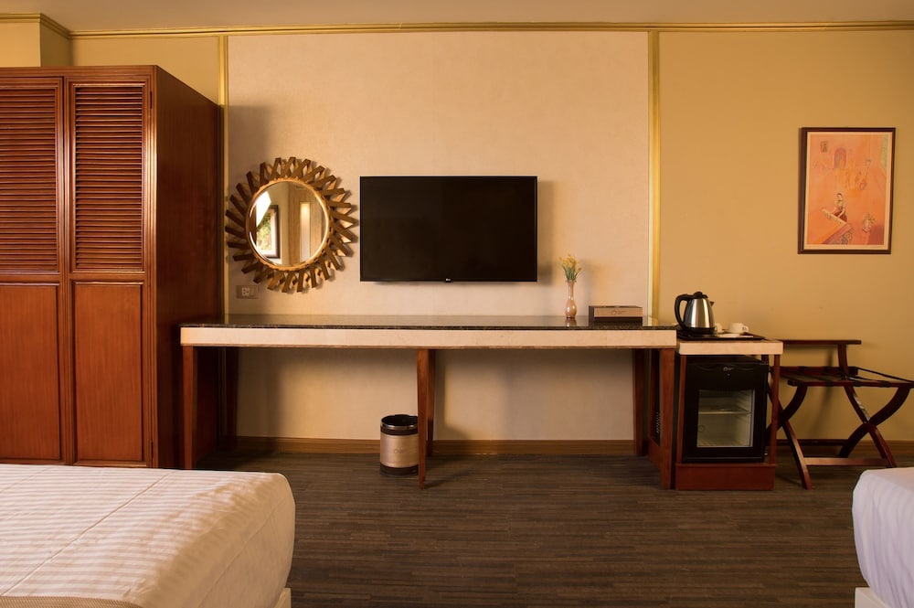 Appleton Hotel 14/23