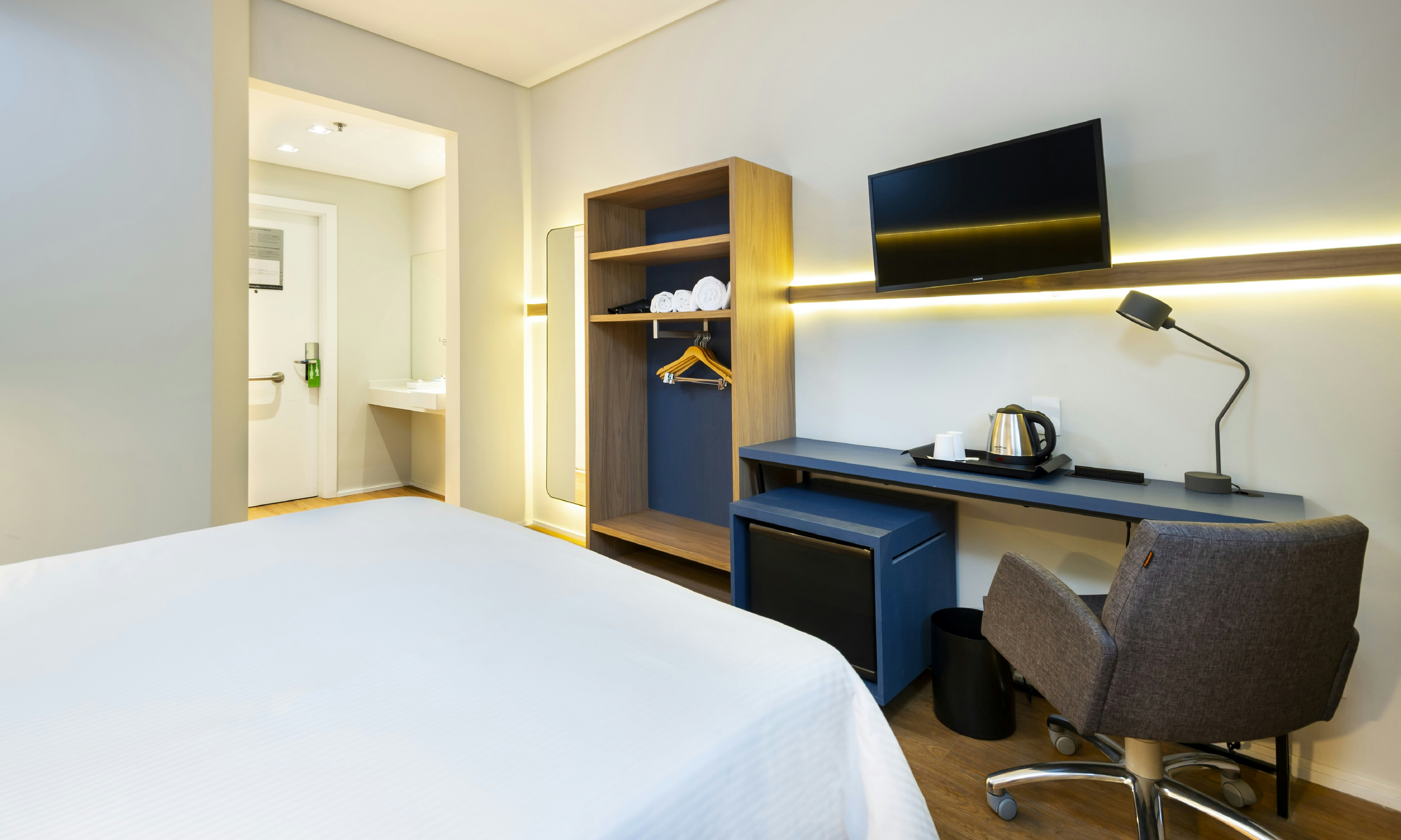 Room, Twin Beds, Accessible
