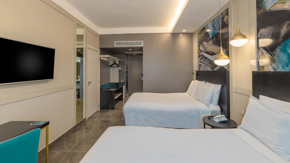 Hotel Deville Prime Cuiaba 42/86