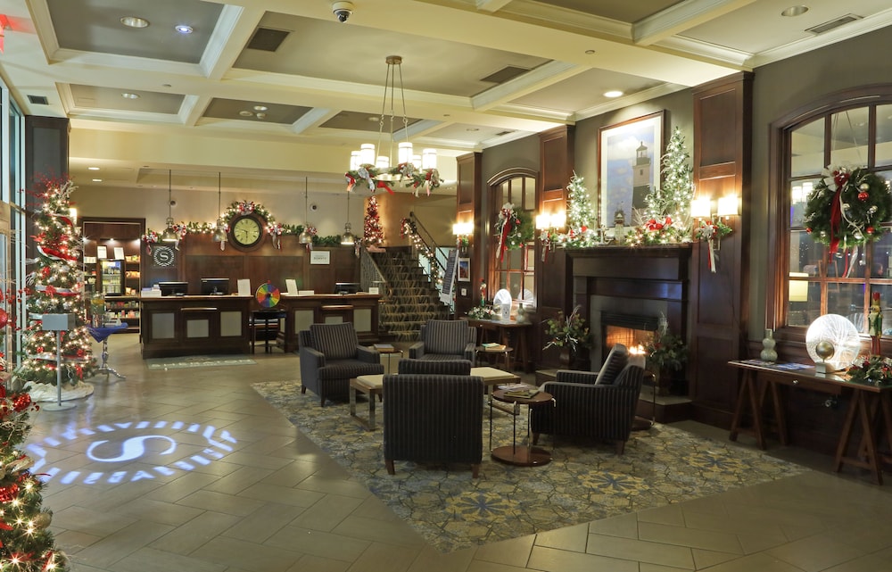 Sheraton Erie Bayfront Hotel 34/43