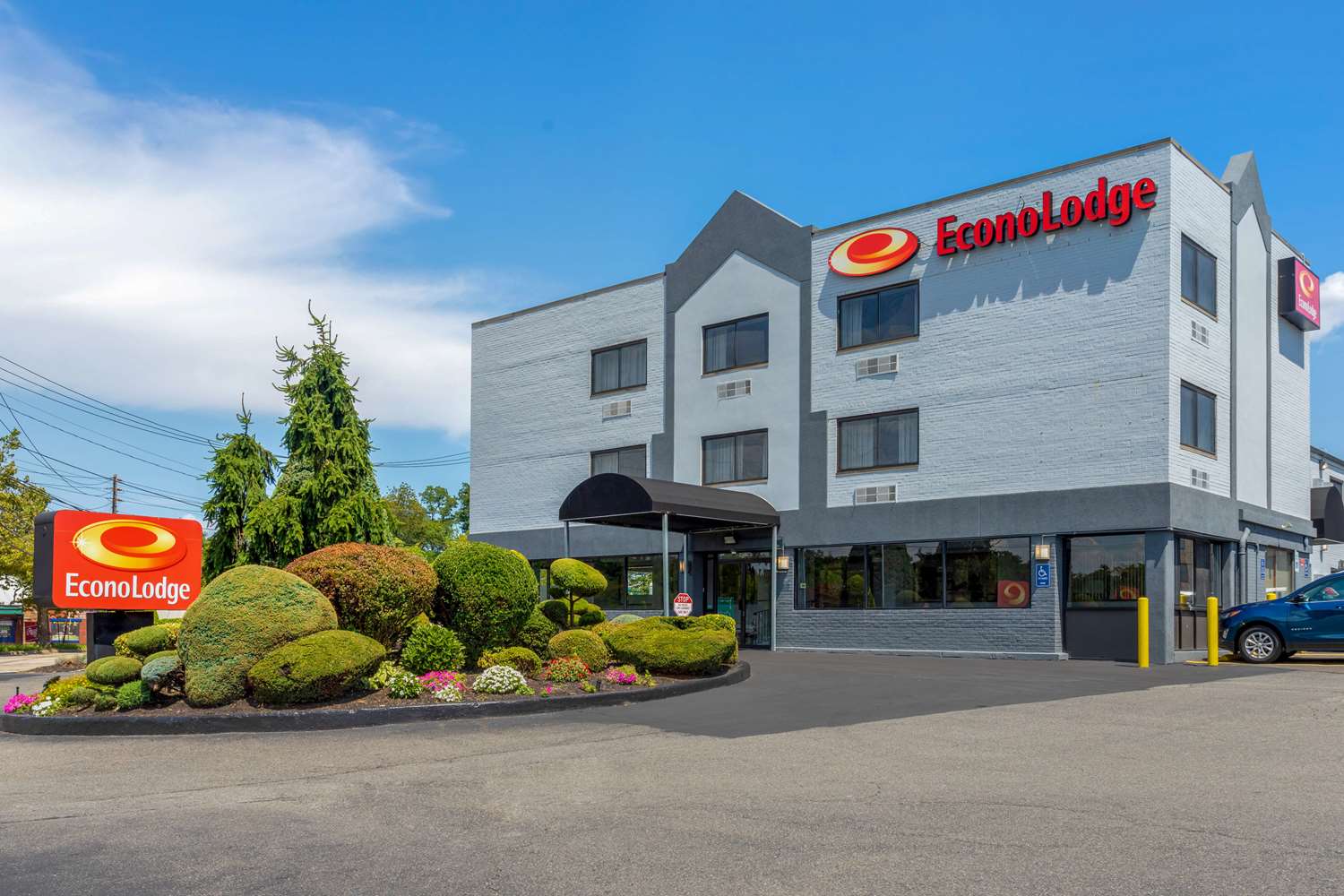 Econo Lodge Hicksville - Long Island 25/25