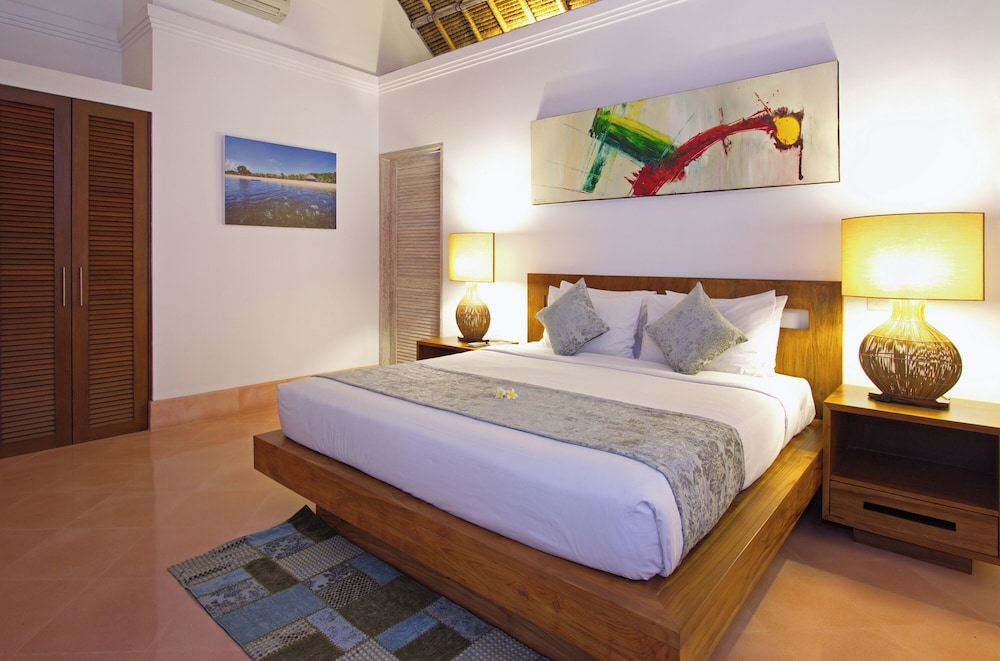 Serene Villas 12/49