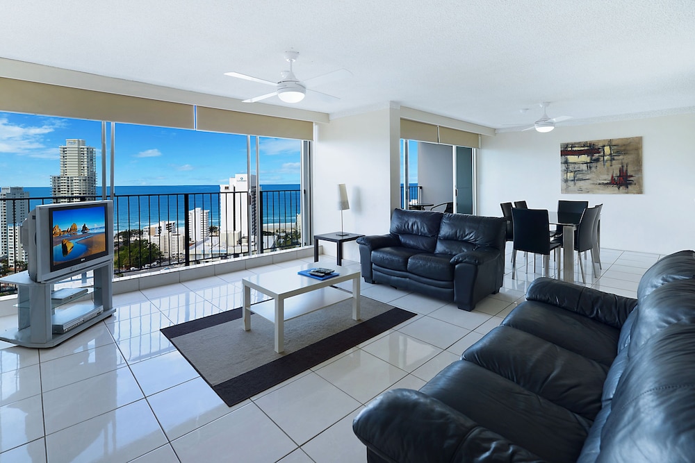 Condor Ocean View Apartments 48/74