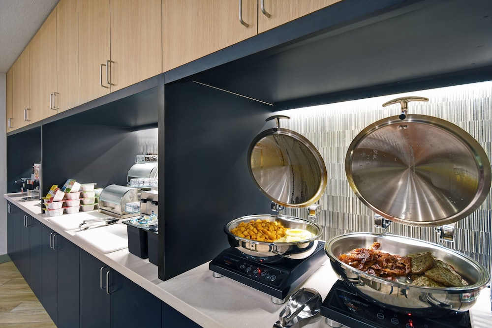 TownePlace Suites by Marriott Westport 38/49