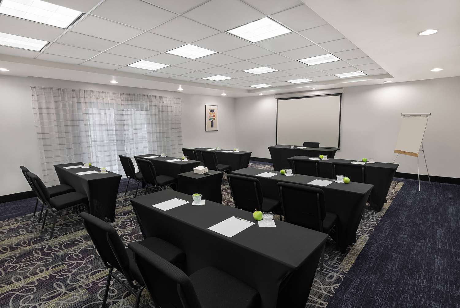 La Quinta Inn and Suites by Wyndham Miami Airport West 42/60
